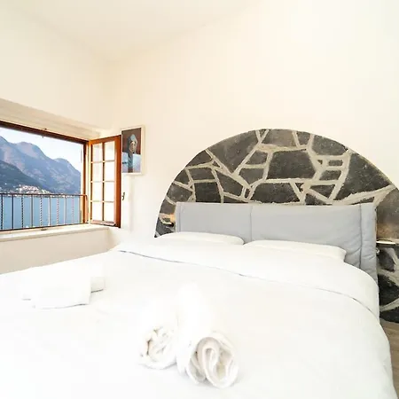 Rustica Sul Con Piscina E Molo Privato * Pognana Lario