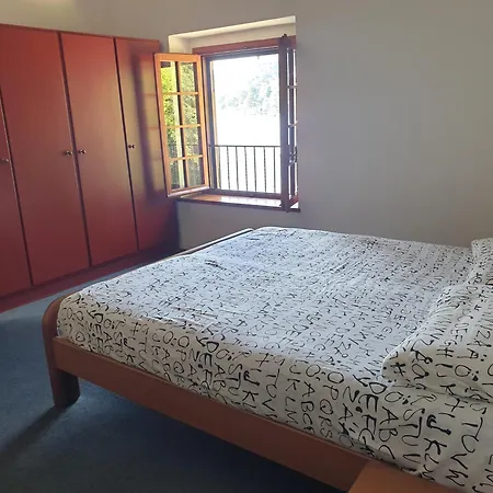 Rustica Sul Con Piscina E Molo Privato 度假居