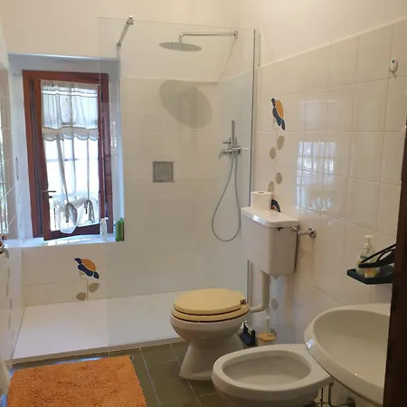 Semesterbostad Rustica Sul Con Piscina E Molo Privato *