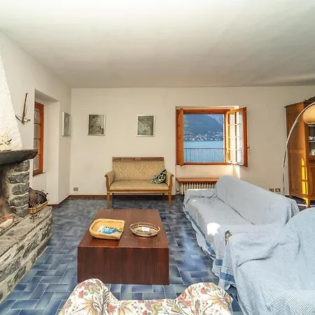 度假居 Rustica Sul Con Piscina E Molo Privato *