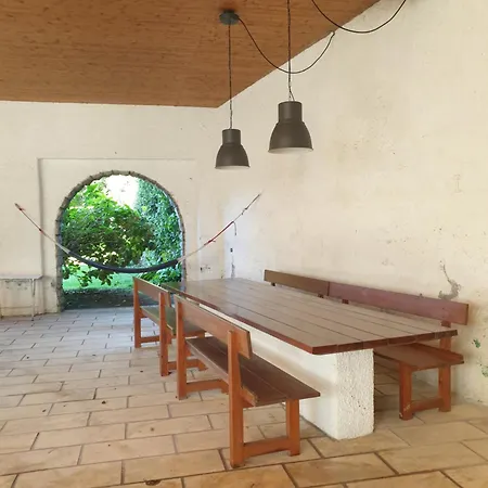 Rustica Sul Con Piscina E Molo Privato 度假居